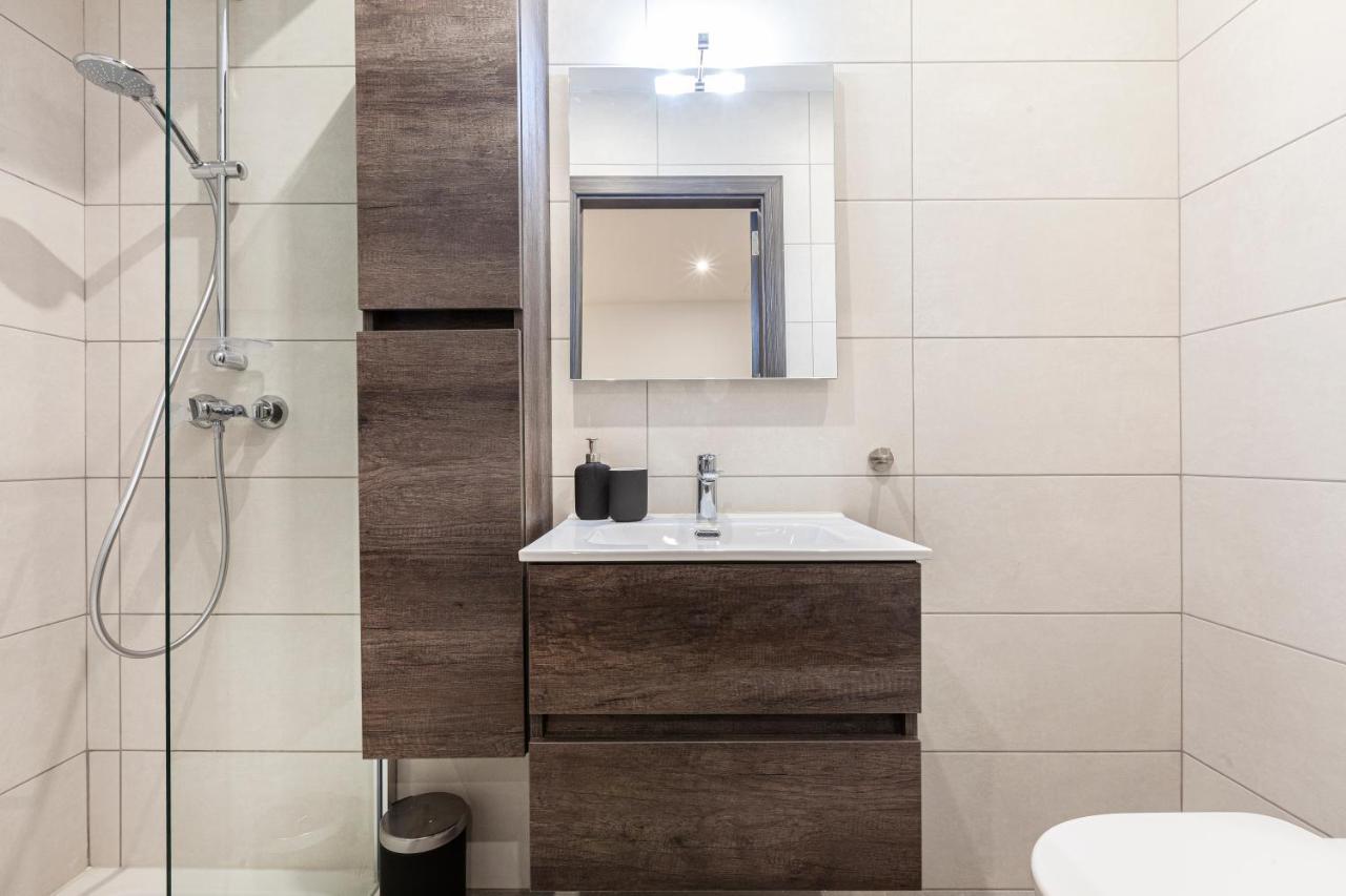 Charming,Comfortable And Centrally Located Group Accomodation Gzira 外观 照片